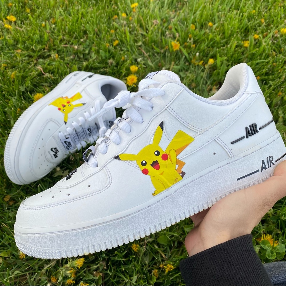 Air Force 1 - Picture 1 of 2